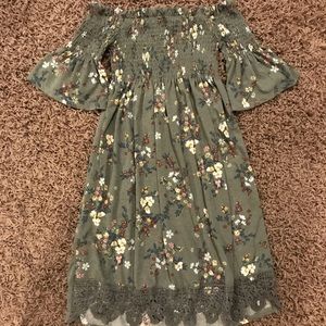 Green floral off-the-shoulder dress with lace